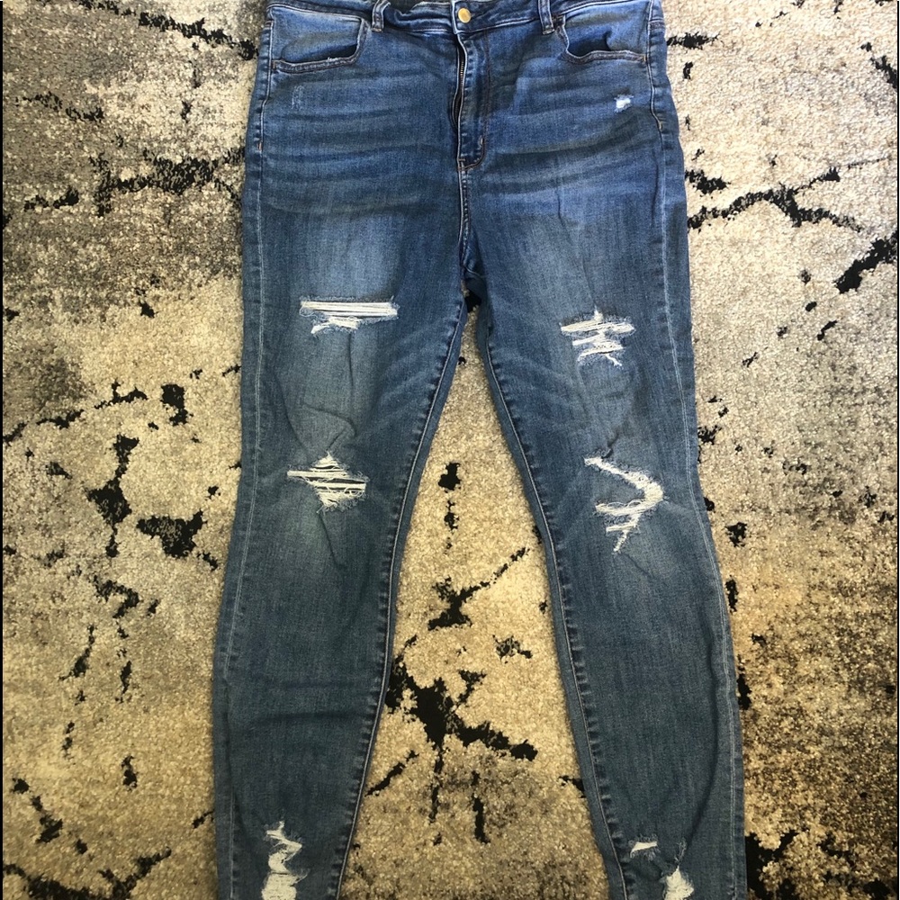 Ripped jeans